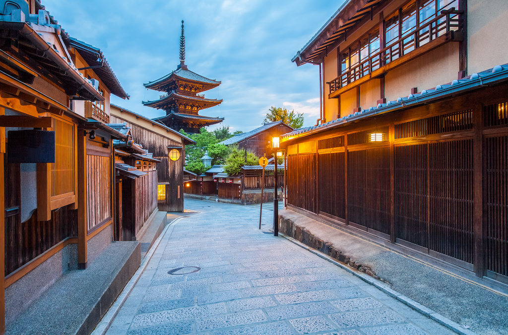 京都の石畳の風景